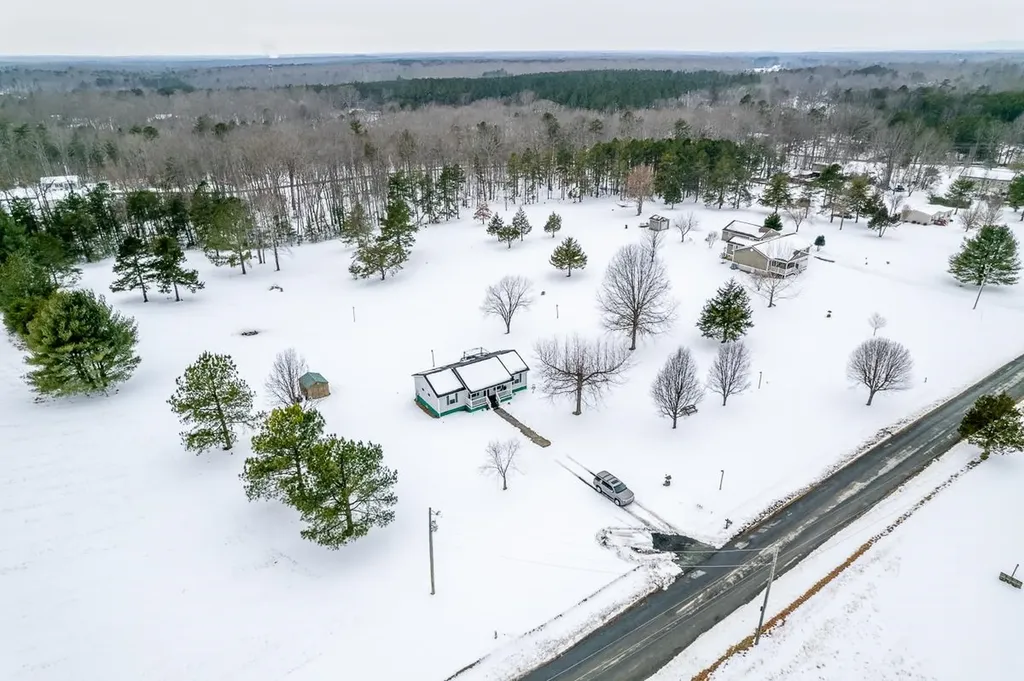 190 Martin Lane Palmyra VA 22963