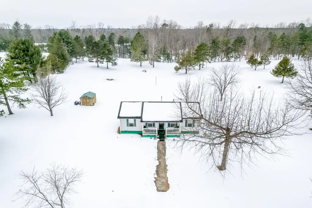 190 Martin Lane Palmyra VA 22963