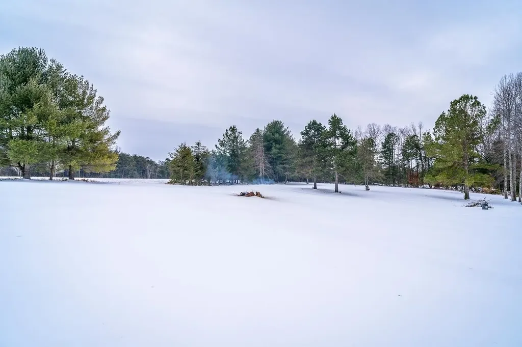 190 Martin Lane Palmyra VA 22963