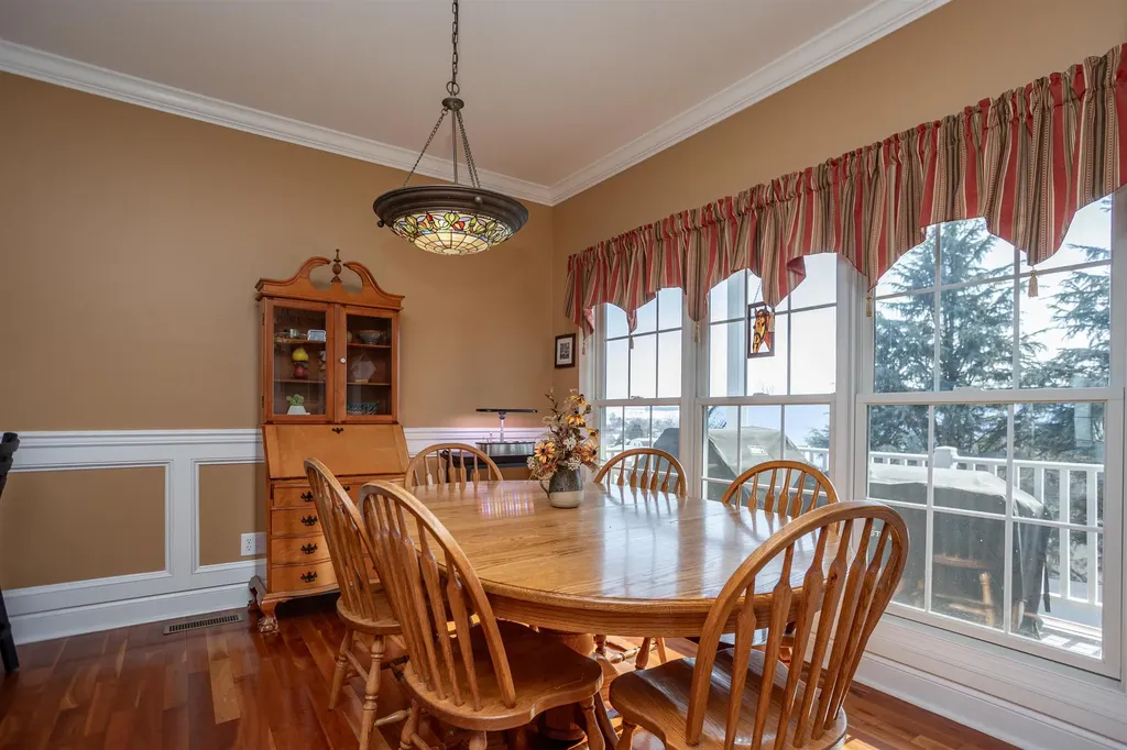 203 Keswick Circle Dayton VA 22821