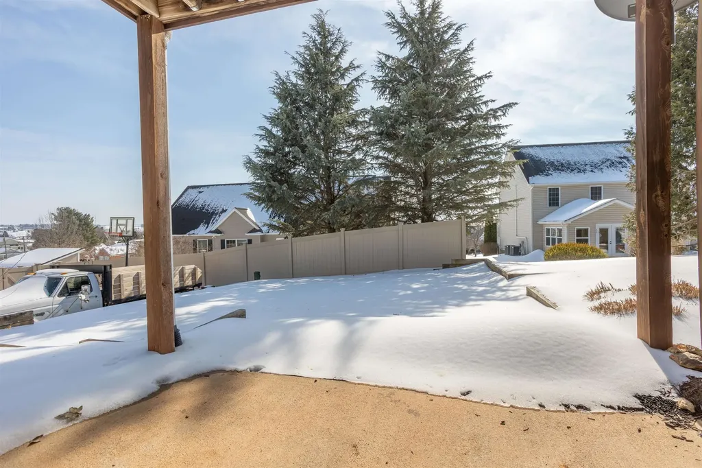 203 Keswick Circle Dayton VA 22821