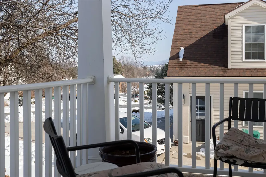 203 Keswick Circle Dayton VA 22821