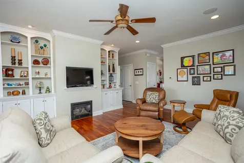 203 Keswick Circle Dayton VA 22821