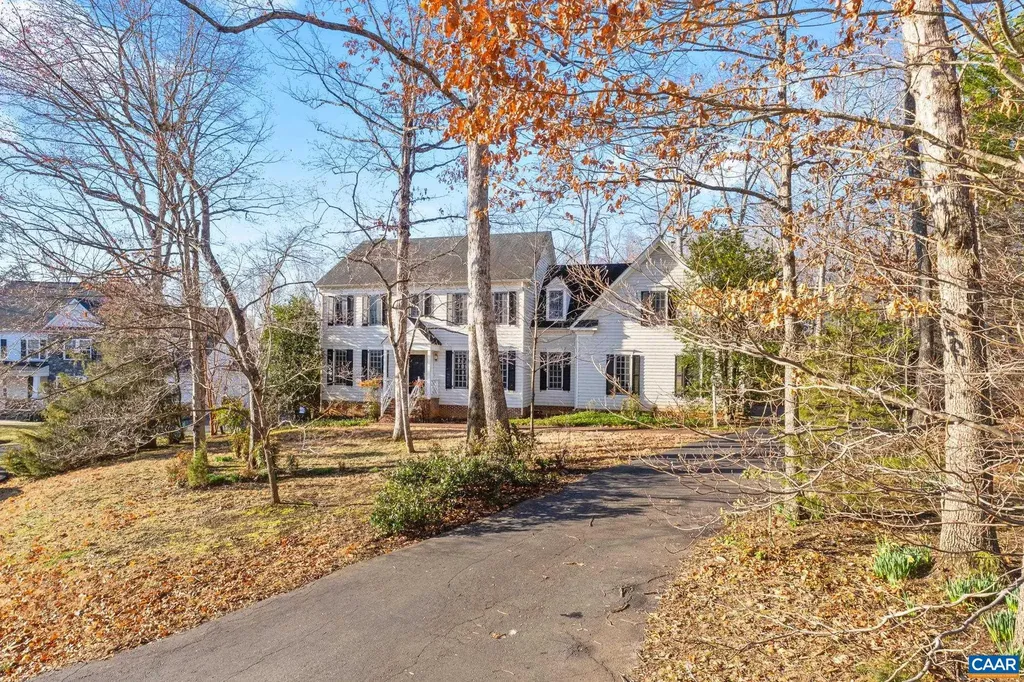3383 Marsden Point Keswick VA 22947