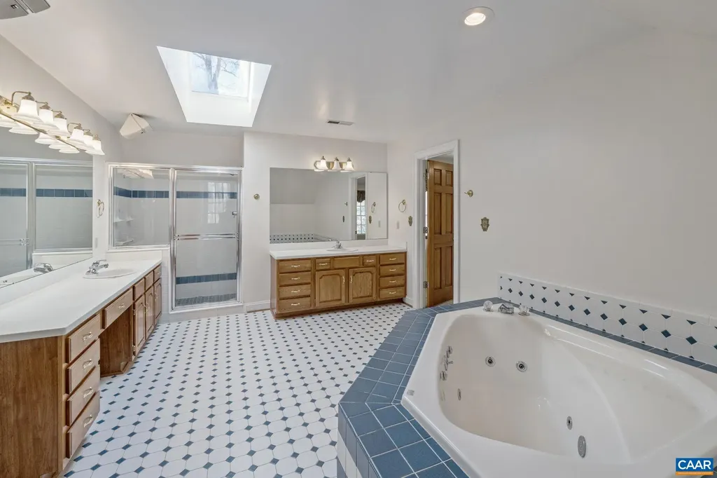 3383 Marsden Point Keswick VA 22947