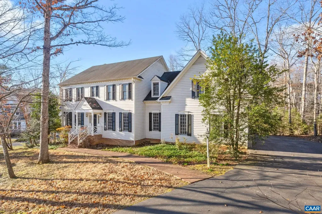 3383 Marsden Point Keswick VA 22947