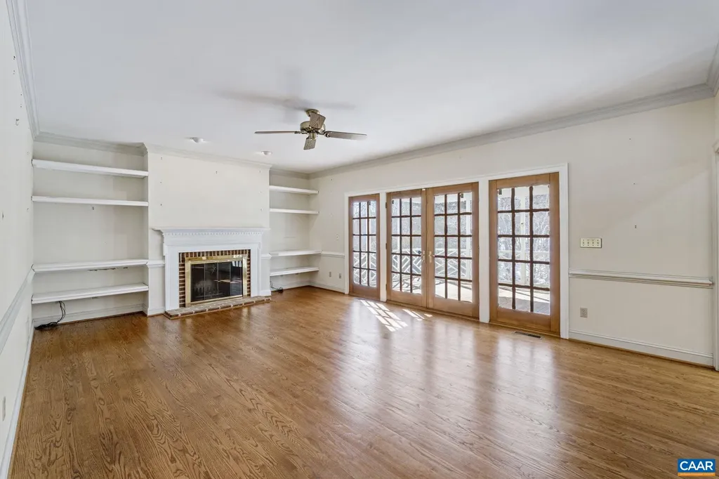 3383 Marsden Point Keswick VA 22947