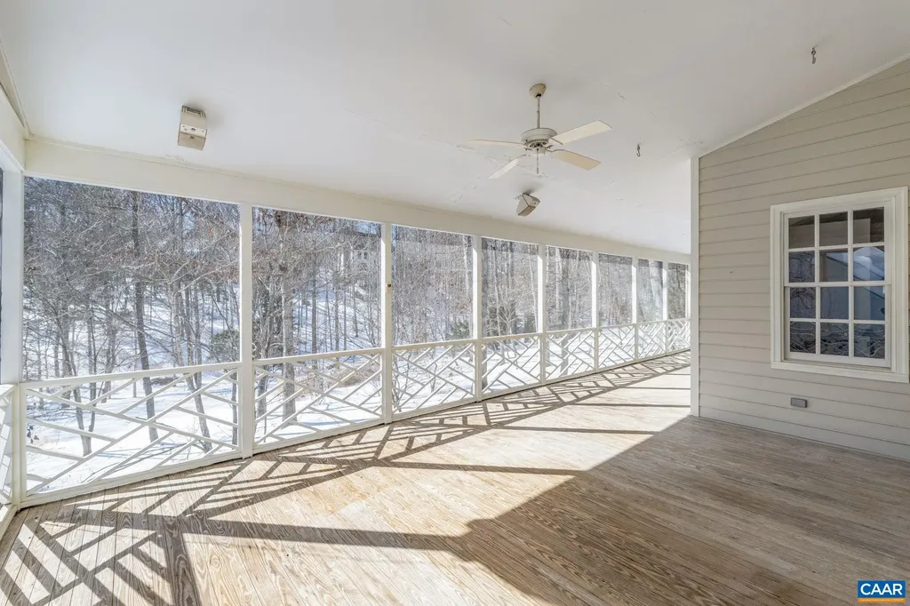 3383 Marsden Point Keswick VA 22947
