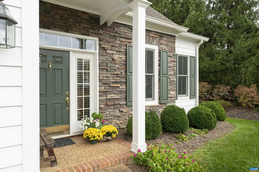 1202 Stonegate Way Crozet VA 22932