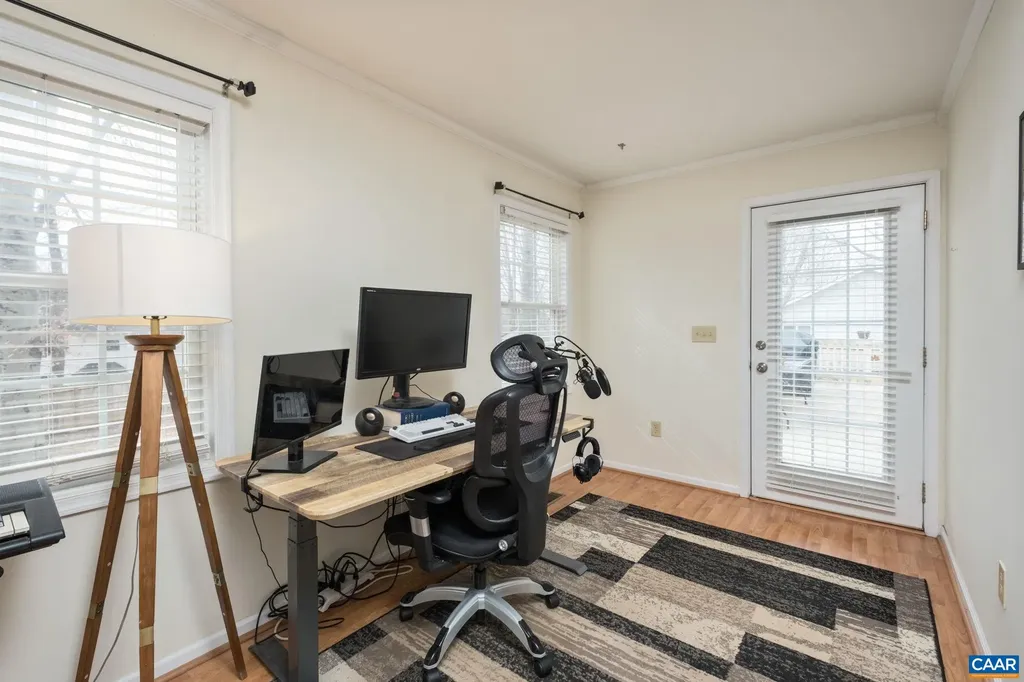 1635 Poes Lane Charlottesville VA 22911