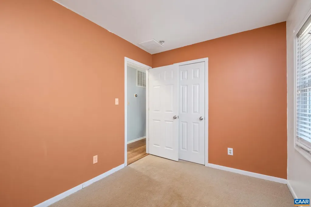 1635 Poes Lane Charlottesville VA 22911