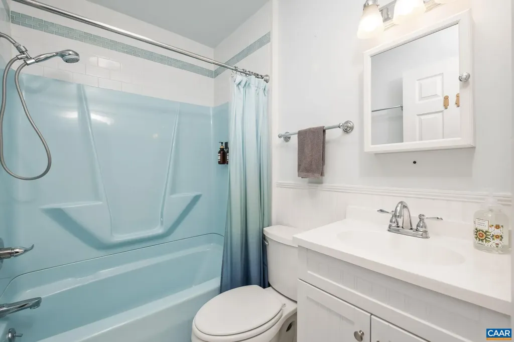 1635 Poes Lane Charlottesville VA 22911