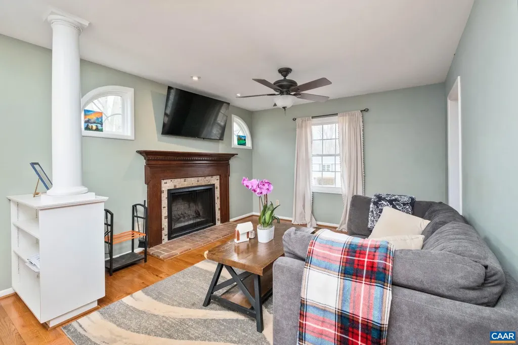 1635 Poes Lane Charlottesville VA 22911