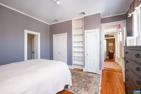 428 Maple Avenue Waynesboro VA 22980