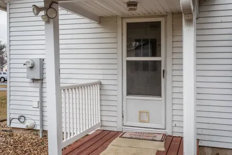 802 Cherry Avenue Grottoes VA 24441
