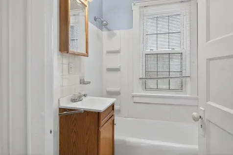 802 Cherry Avenue Grottoes VA 24441