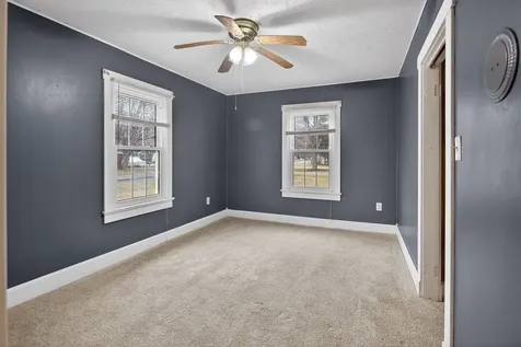 802 Cherry Avenue Grottoes VA 24441