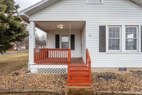 802 Cherry Avenue Grottoes VA 24441
