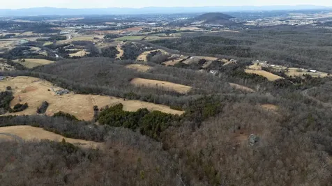 577 Hammond Lane Staunton VA 24401