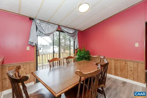 608 5th Street Grottoes VA 24441