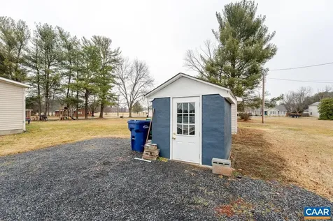 608 5th Street Grottoes VA 24441