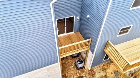 63 Victoria Drive Fishersville VA 22939