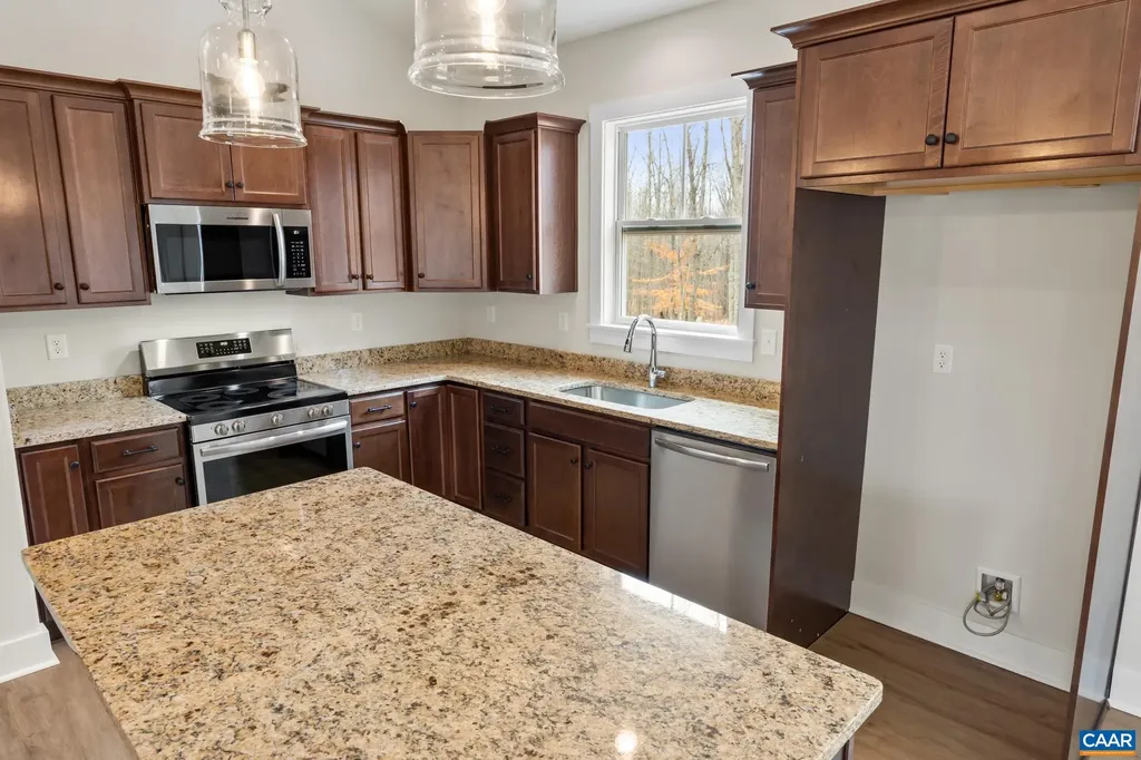 219 Hundley Branch Road Scottsville VA 24590