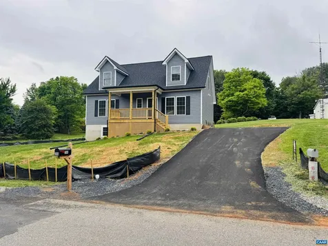 200 Robin Hood Road Staunton VA 24401