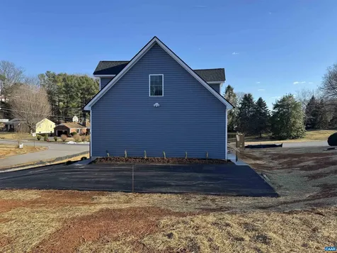 200 Robin Hood Road Staunton VA 24401