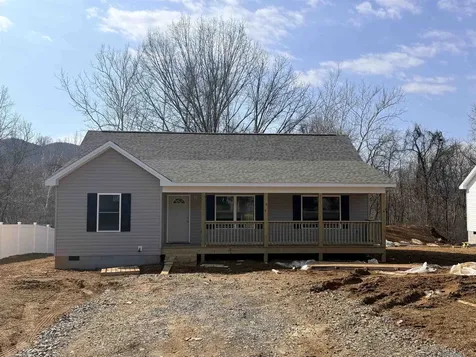 17500 Mount Pleasant Road Elkton VA 22827