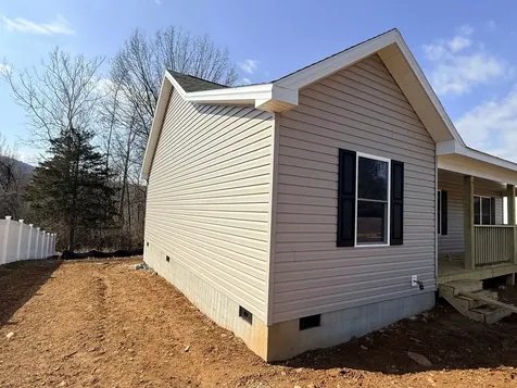 17500 Mount Pleasant Road Elkton VA 22827