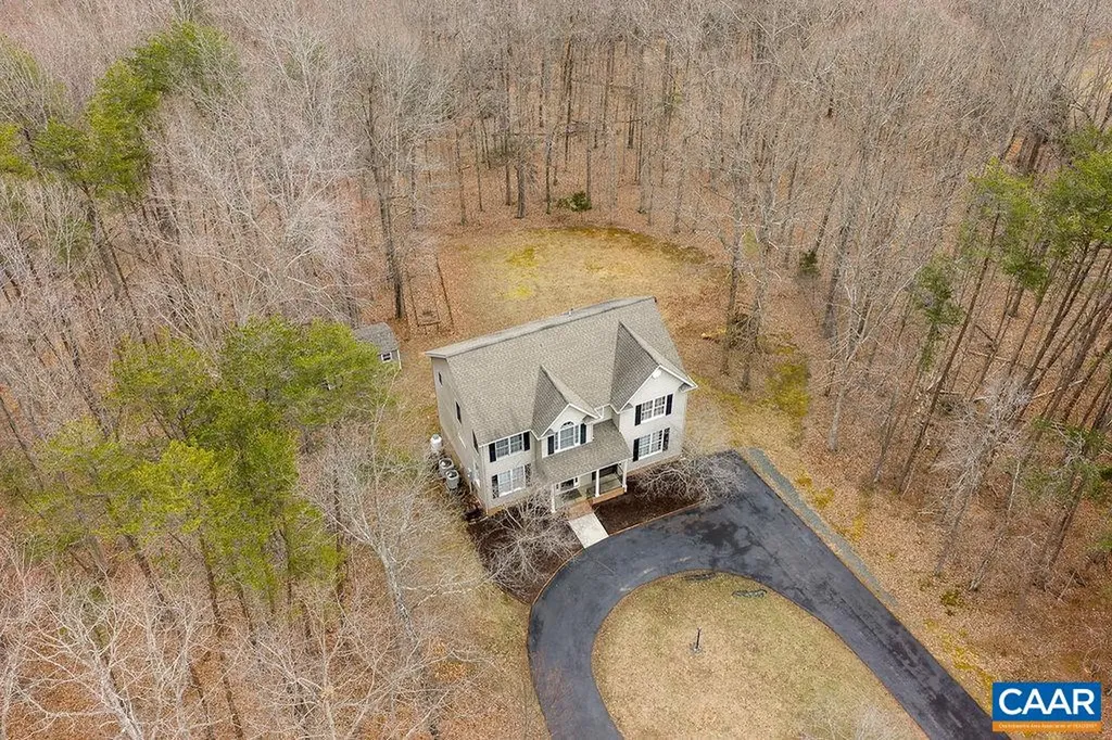 665 Fox Hollow Lane Palmyra VA 22963