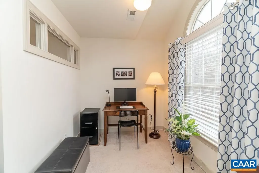 665 Fox Hollow Lane Palmyra VA 22963