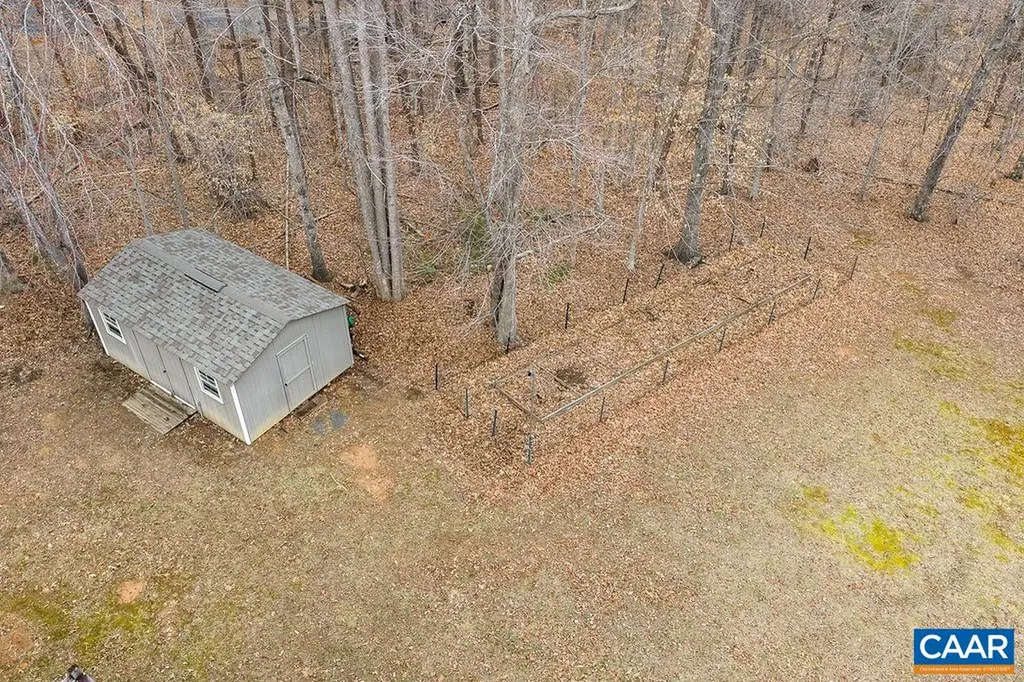 665 Fox Hollow Lane Palmyra VA 22963