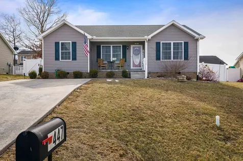1447 Mandolin Avenue Grottoes VA 24441