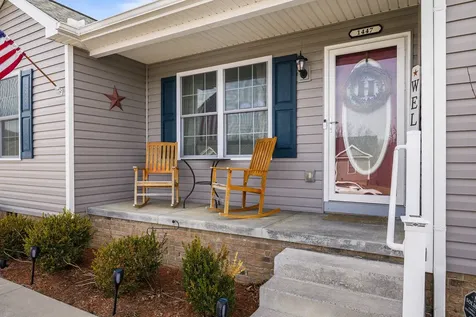 1447 Mandolin Avenue Grottoes VA 24441