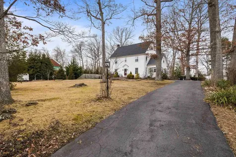 701 Rosser Avenue Waynesboro VA 22980