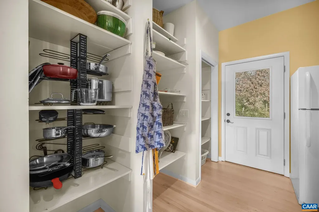 5498 Wyant Lane Charlottesville VA 22903