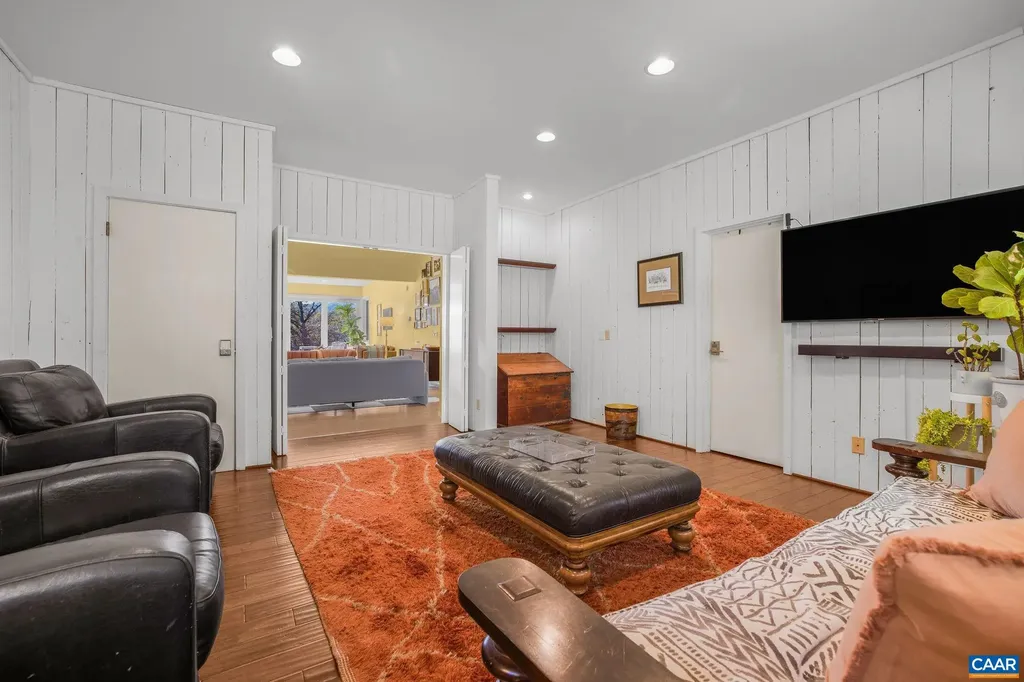 5498 Wyant Lane Charlottesville VA 22903