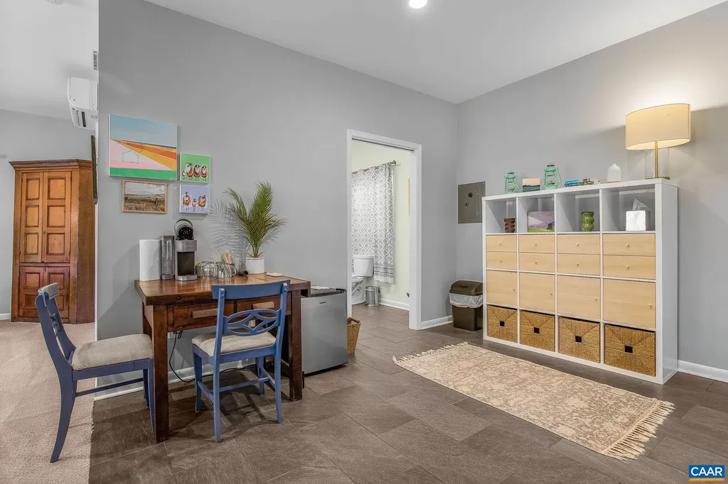 5498 Wyant Lane Charlottesville VA 22903