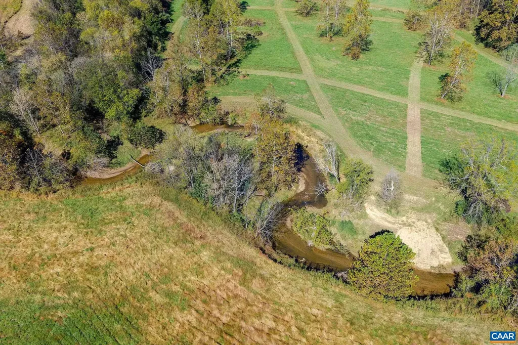 5498 Wyant Lane Charlottesville VA 22903