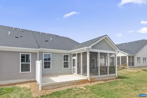 85 Springdale Road Waynesboro VA 22980