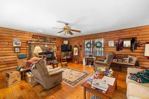 185 Fort Road Mcgaheysville VA 22840