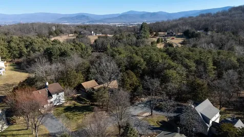 185 Fort Road Mcgaheysville VA 22840