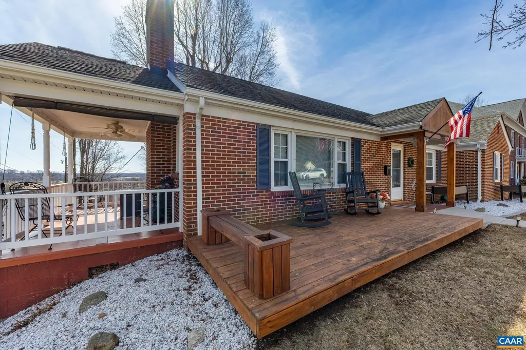 228 Piedmont Street Orange VA 22960