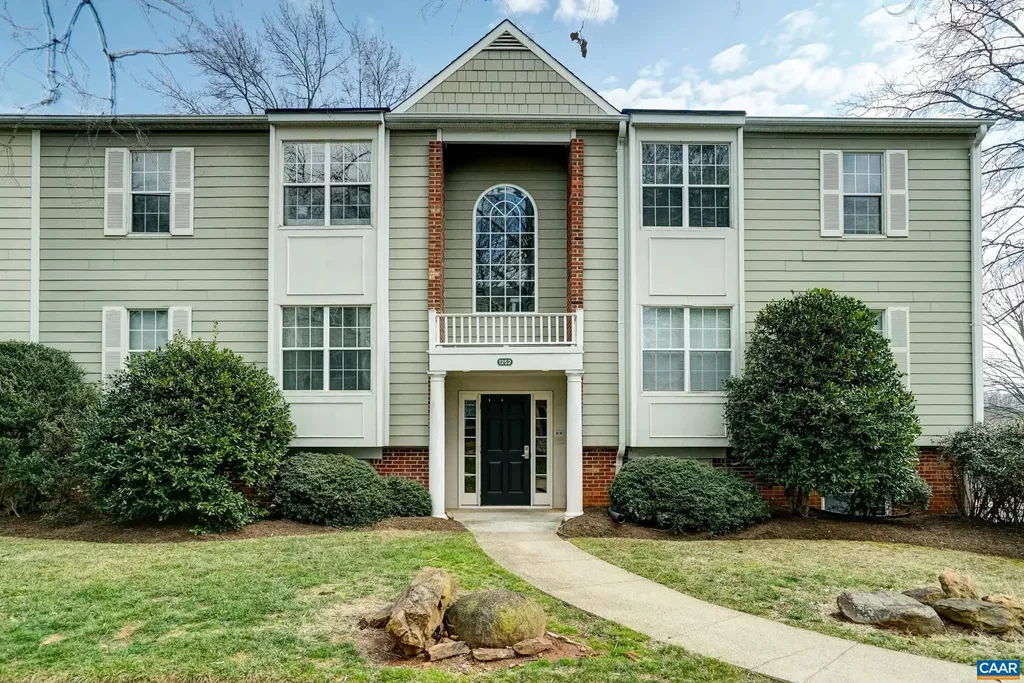 1252 Villa Lane Charlottesville VA 22903