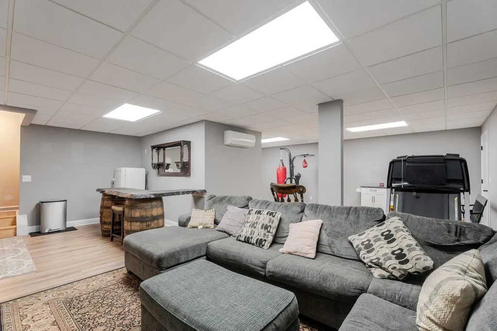 401 C Street W Elkton VA 22827