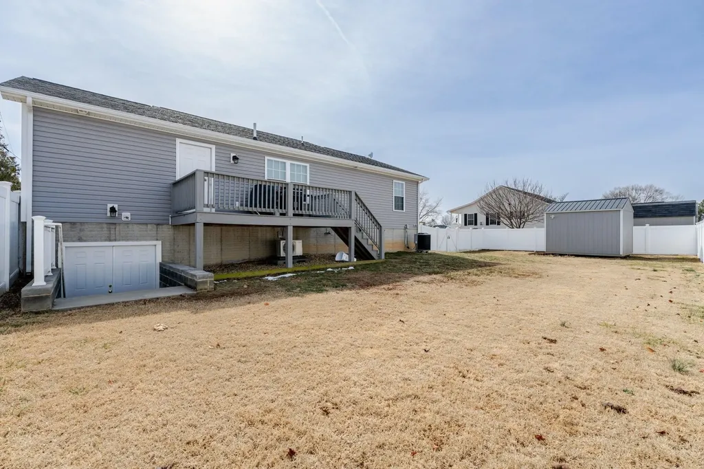 401 C Street W Elkton VA 22827