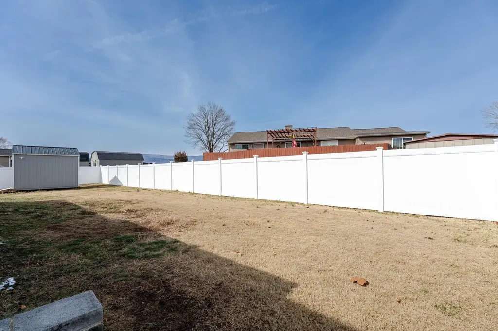 401 C Street W Elkton VA 22827