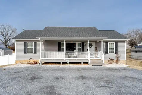 401 C Street W Elkton VA 22827